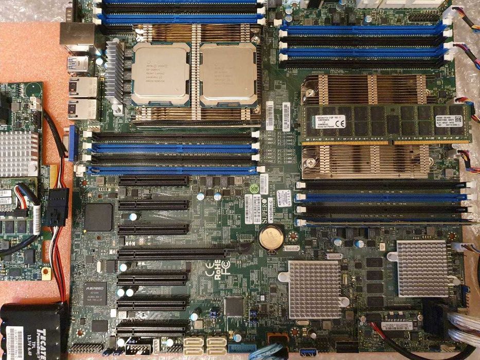 Сервер supermicro під розбір по X10DRH-C