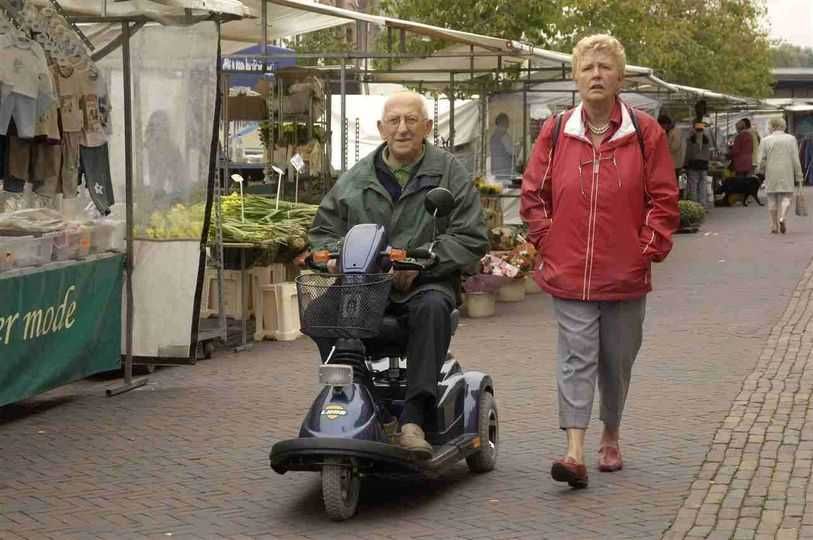 skuter inwalidzki elektryczny dla SENIORA wysokie koła JAKOŚĆ TROPHY 6