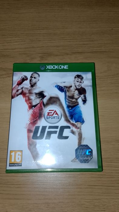 Gra UFC na konsolę Xbox one dobry stan