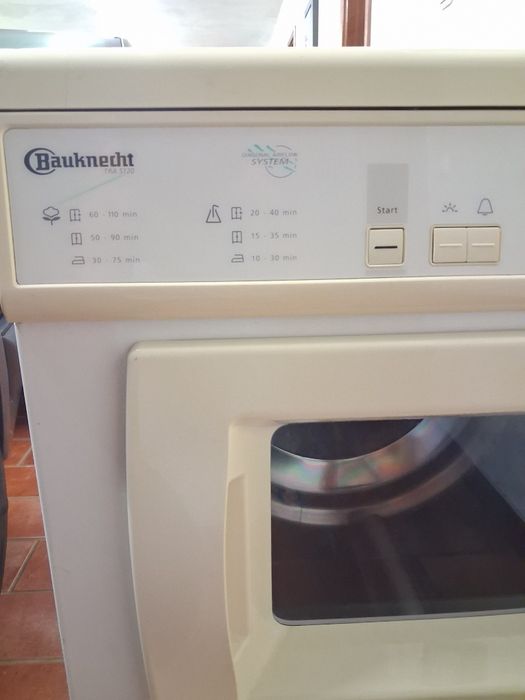 Máquina de Secar Roupa Bauknecht