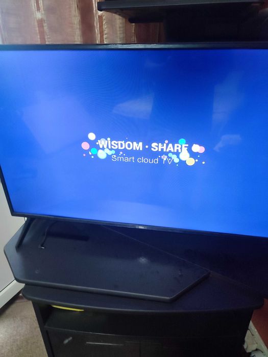 Телевізор DEX LE4359SM SMART