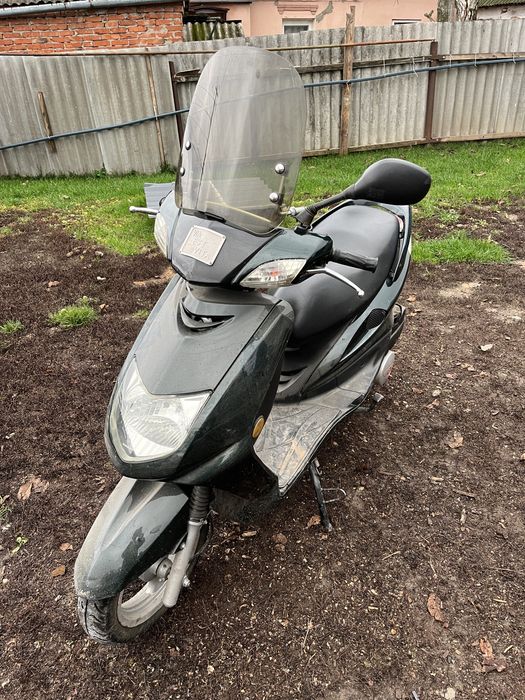 Скутер 150 кубов