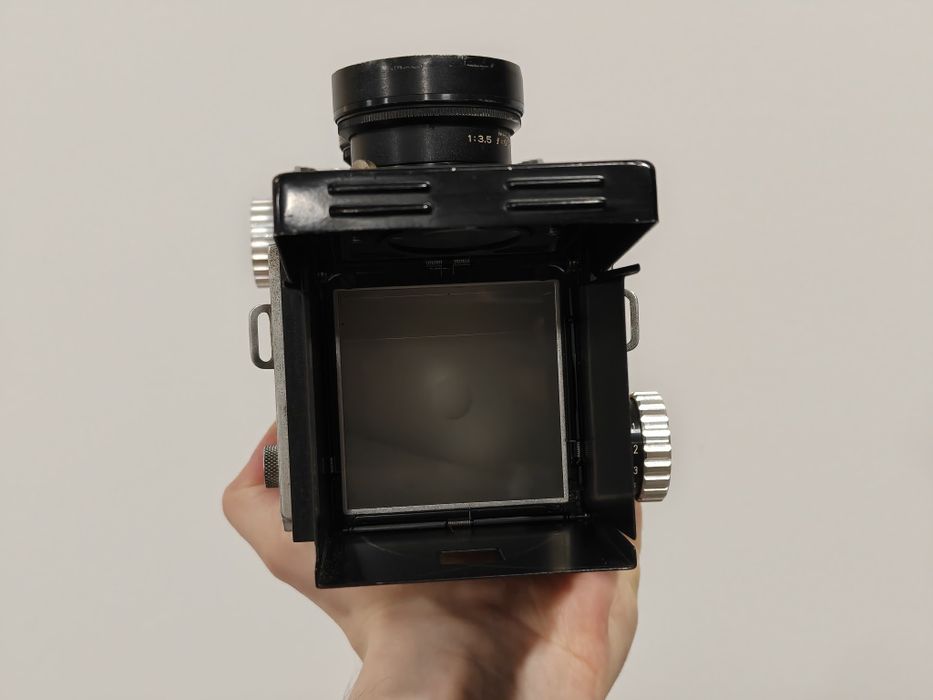 Mamiya C2 +65mm 3.5 (6х6/120)