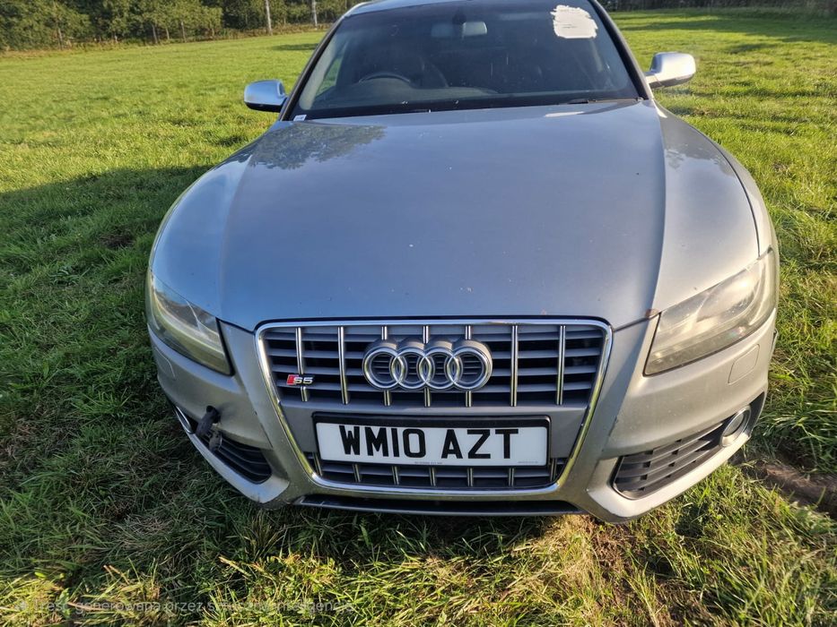 Audi s5 3.0 benzyna Cgwc lakier LY7G Anglik
