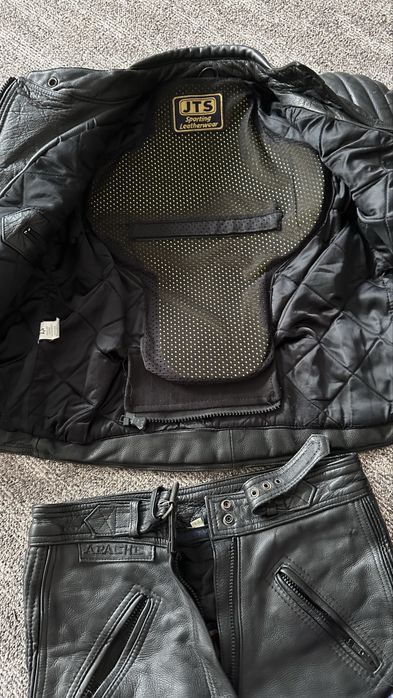 Мото екіп. Шкіра. Нагально