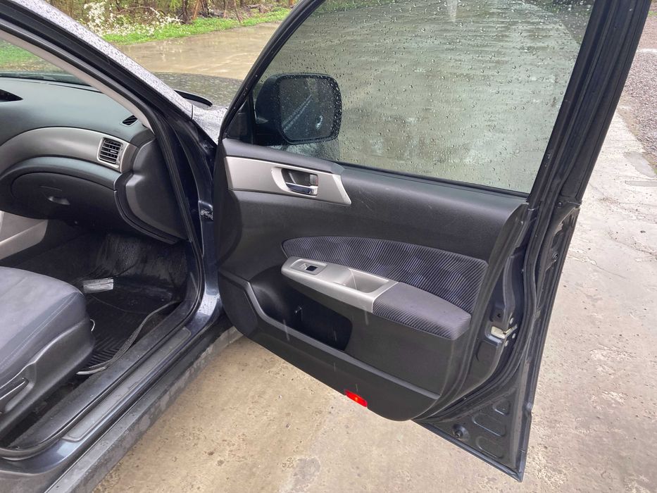 Гарне авто Повний привід