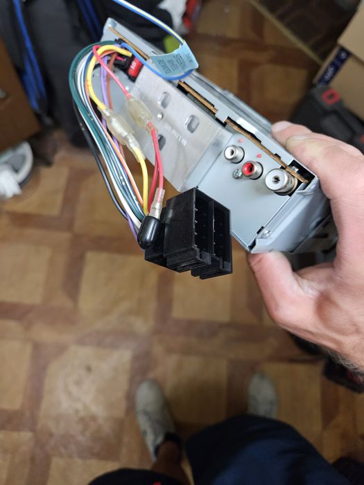 Radio Samochodowe  jvc usb komplet kable