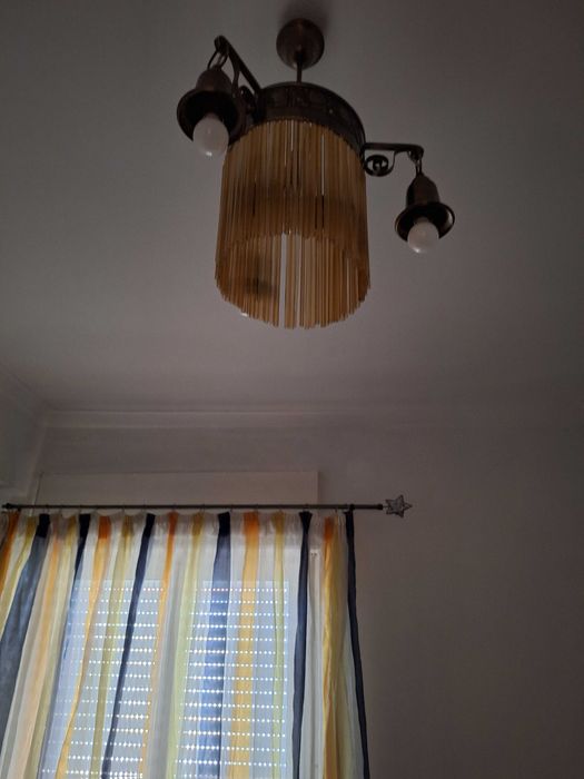 Candeeiro de quarto ou sala antigo