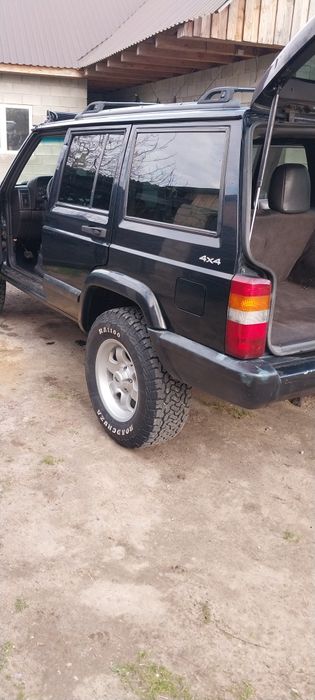 Джип чероки xj 2.5 тд