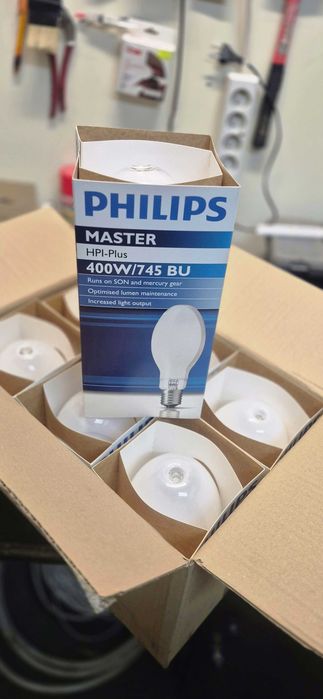 Żarówka PHILIPS MASTER HPI Plus 400W/745 BU E40