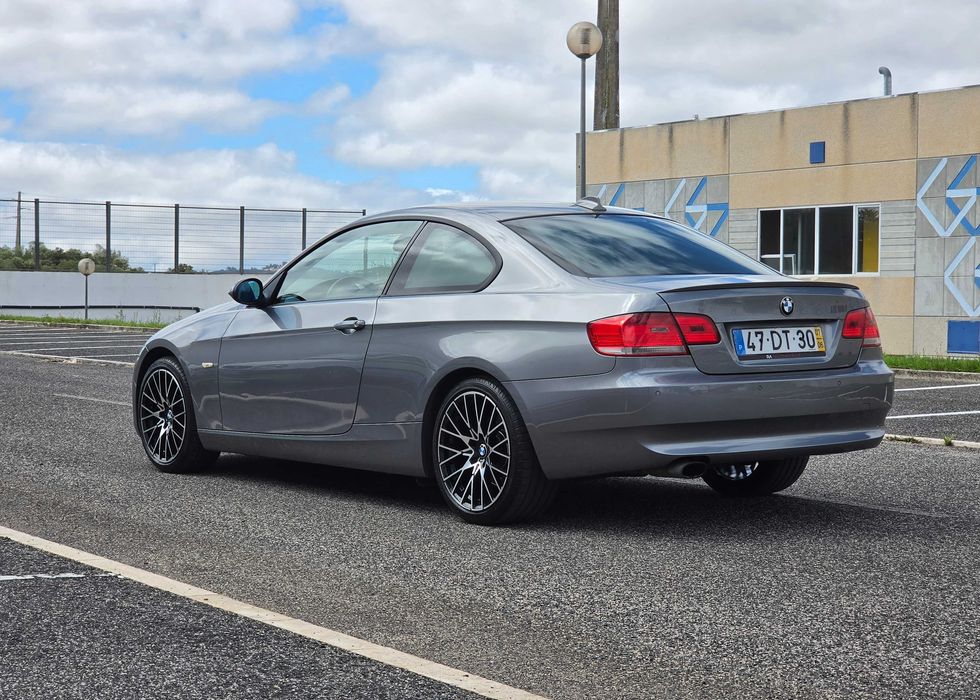 BMW 320D Coupe | Automático // Sport Pack M - NACIONAL - SELO ANTIGO 46€ — photo 5