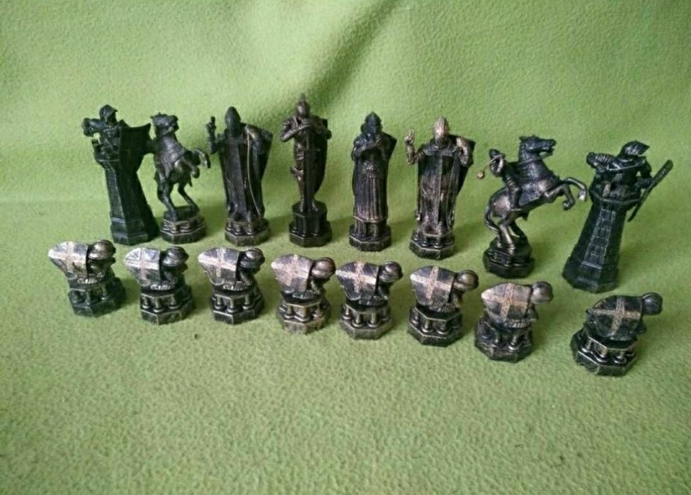 Шахматы, шахмати ГАРРИ ПОТТЕР с фигурами.