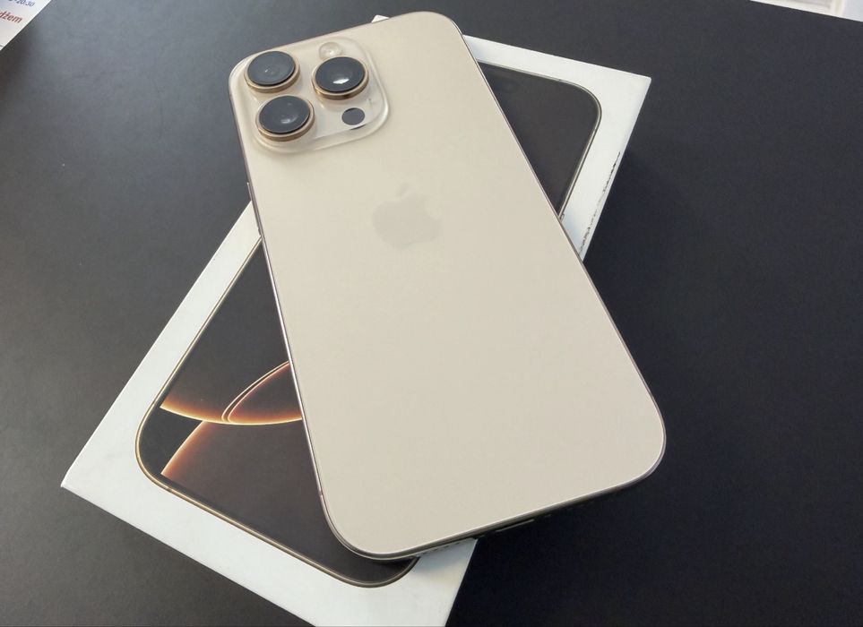 Iphone 16 pro 256 bateria 90%