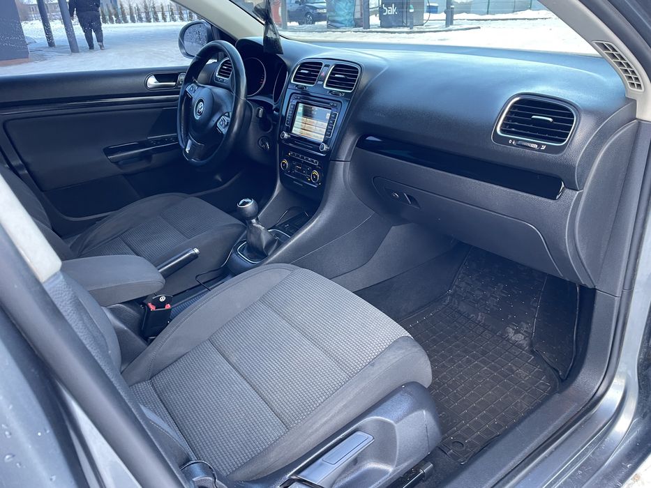 Фольцваген гольф 6 2012 рік