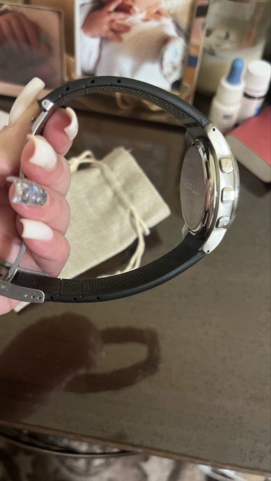 Часы Tissot t-touch