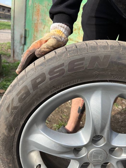 Диски R17 5x114.3 с резиной