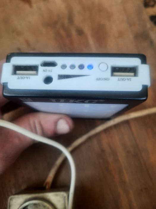 Power bank с Солнечной зарядкой и светодиодным модулем