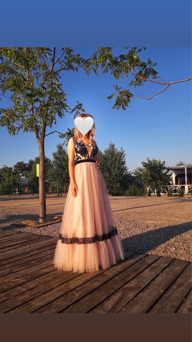 Випускна сукня.