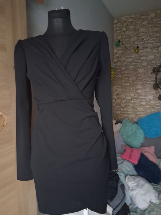 Mała czarna sukienka