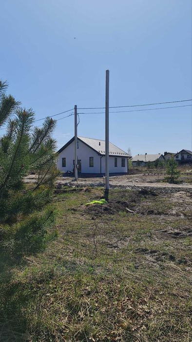 Крюківщина, продаж ділянки житлова забудова масив Удачний. 2км від Киева. Без комісії. Повний супровід
