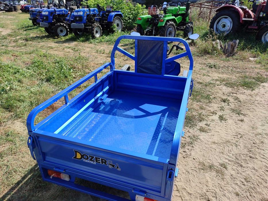 Трицикл аккумуляторный Dozer 1200E Индия Доставка бесплатная