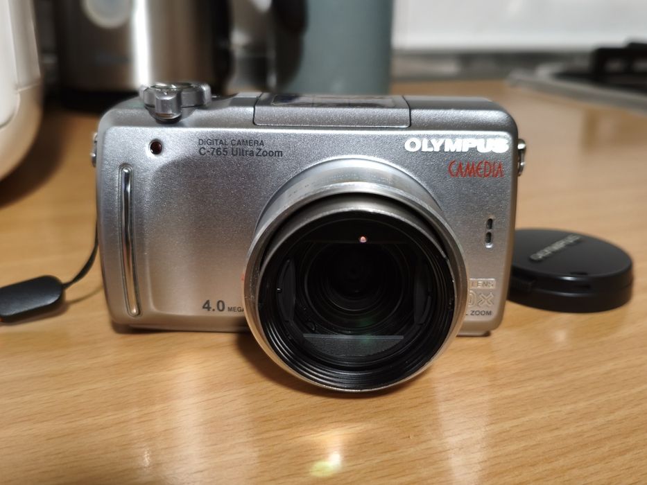 Máquina digital Olympus camedia c-765