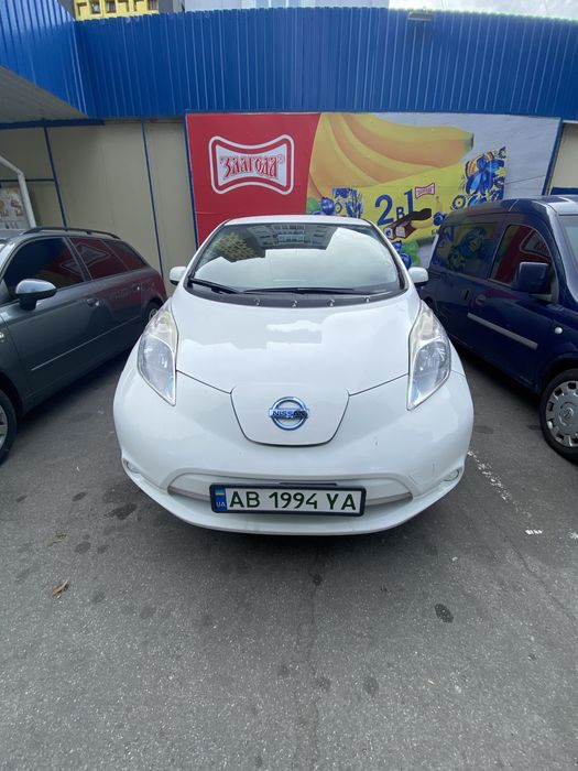 Nissan Leaf 2014 рік