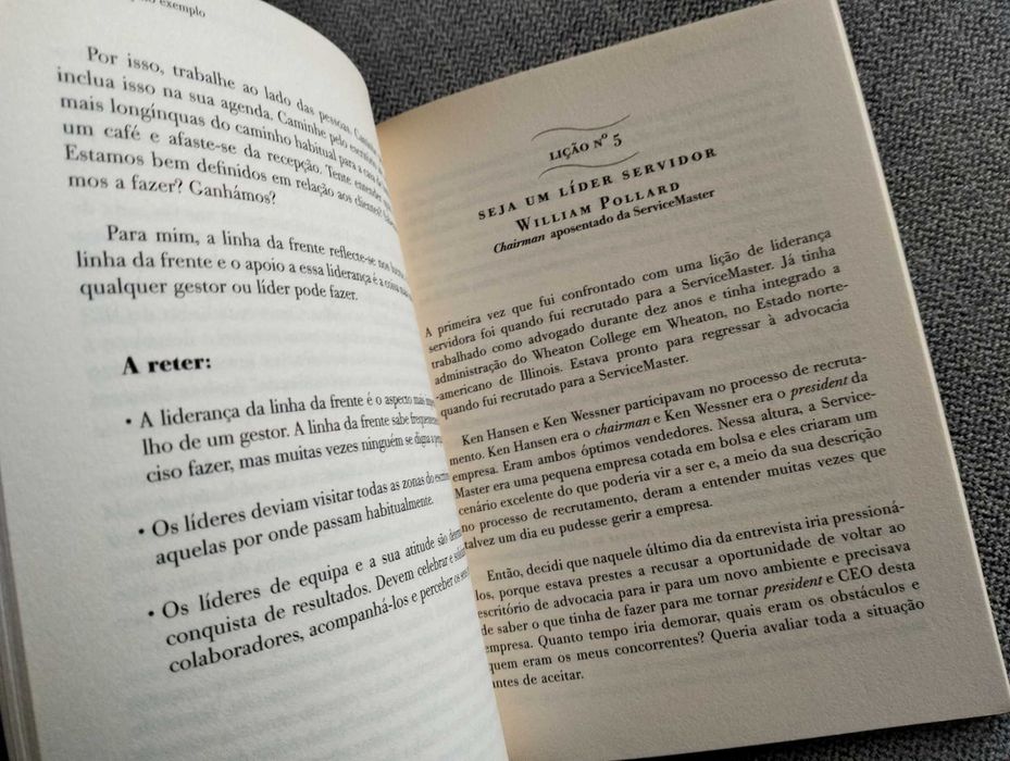 Livro "Liderar pelo exemplo" de Lessons Learned