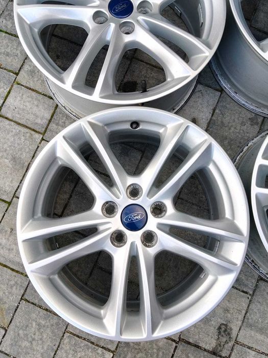 Felgi aluminiowe Ford 5x108 R17 + czujniki TPMS