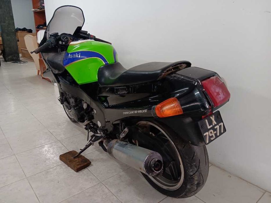 Peças Kawasaki ZZR1100