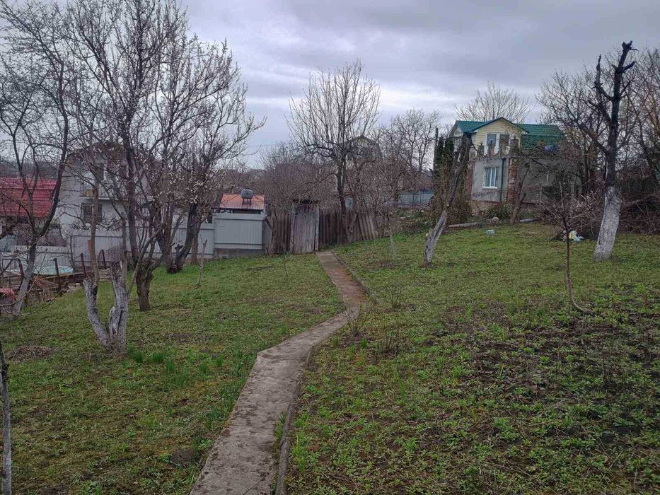 Дубово — будинок з ділянкою 6 соток