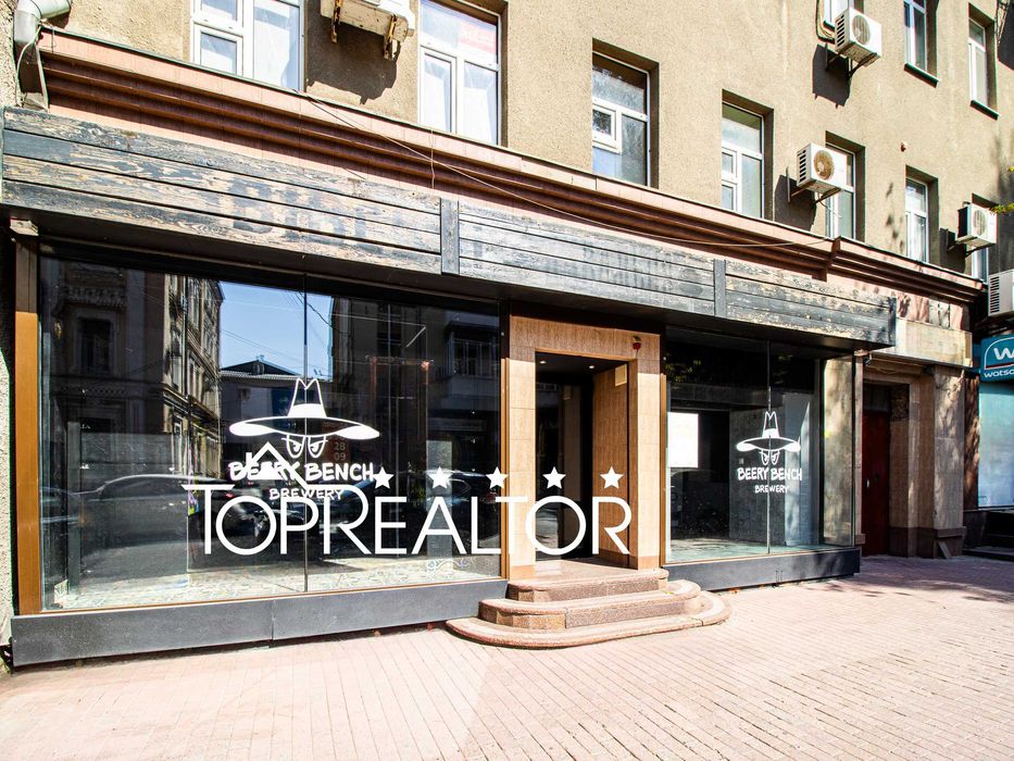 Здам приміщ. на 1 пов., під магазин на вул. Ярослава Мудрого 37