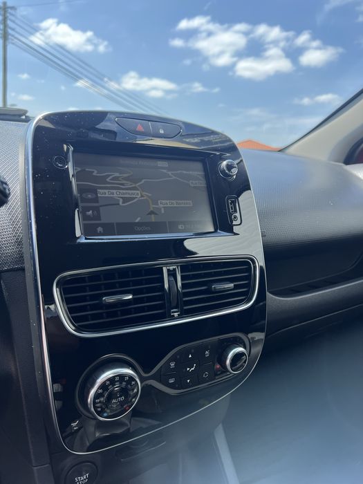 Renault Clio — fotografia 6