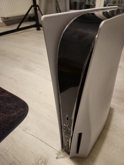 Ps 5 825 z napędem +gra Worms