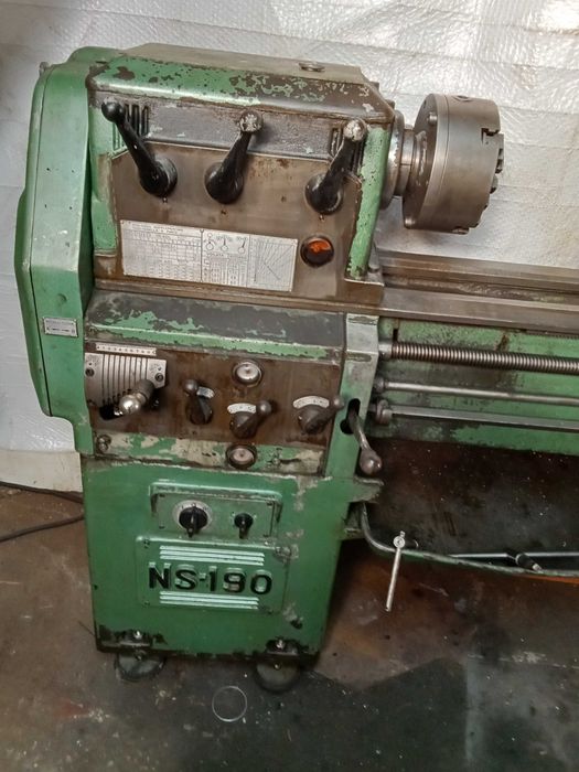 torno mecãnico em bom estado