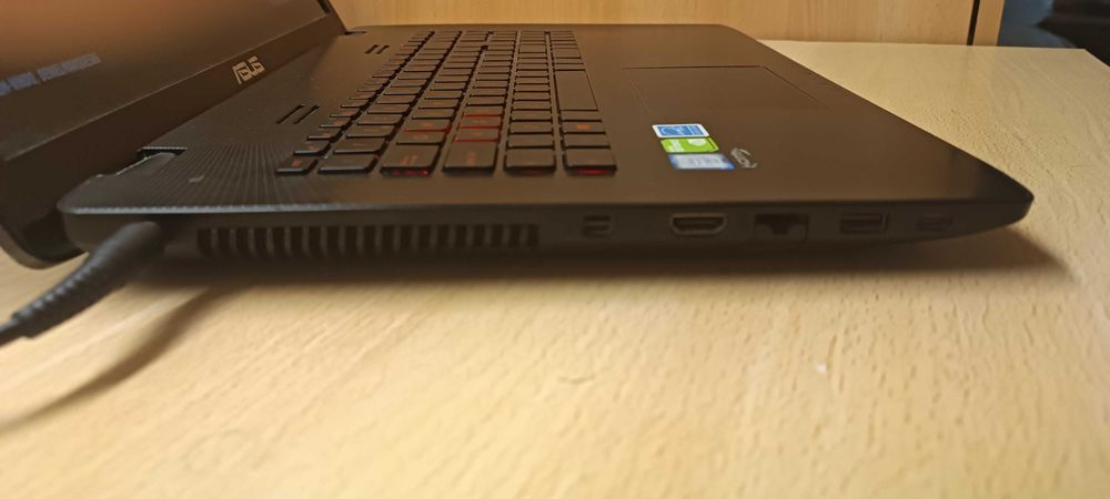 Portátil Asus ROG GL752VW, como NOVO!