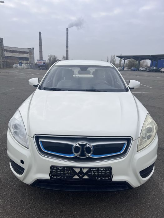 Электромобиль Emgrand