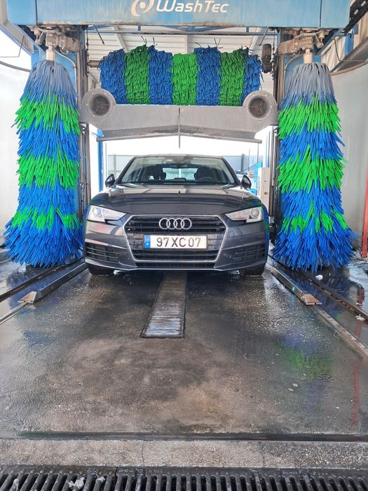 Audi A4 2.0 tdi 150 CV 2019 Impecável. Revisão Grande Feita.