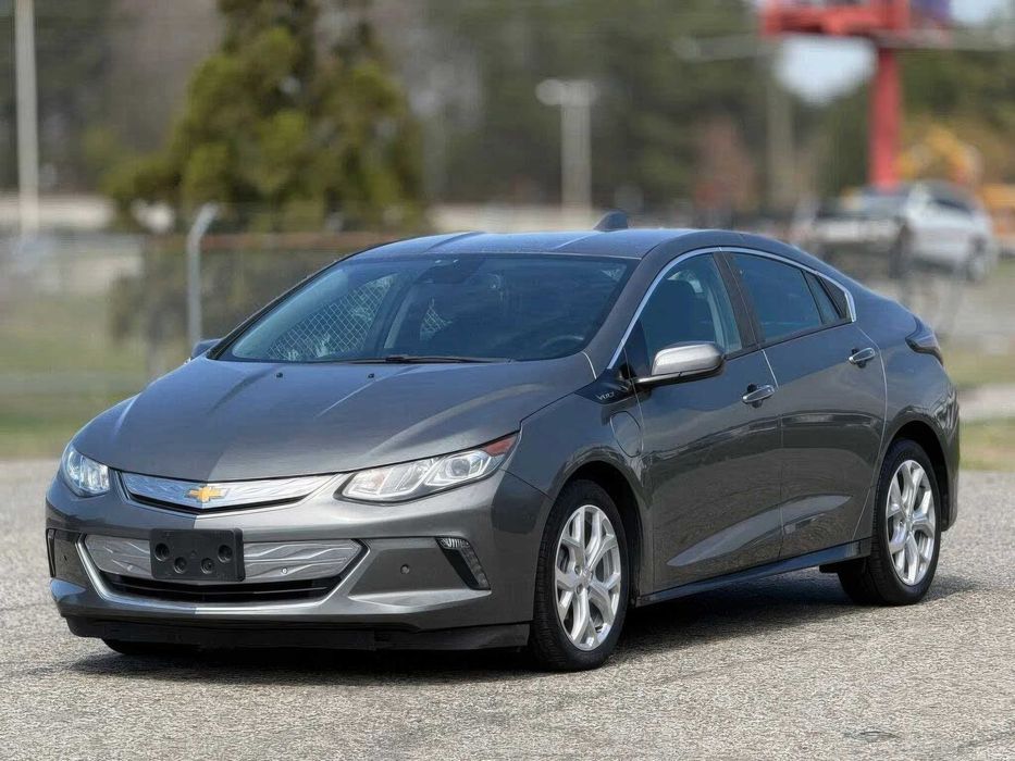 Chevrolet Volt Premier      2017