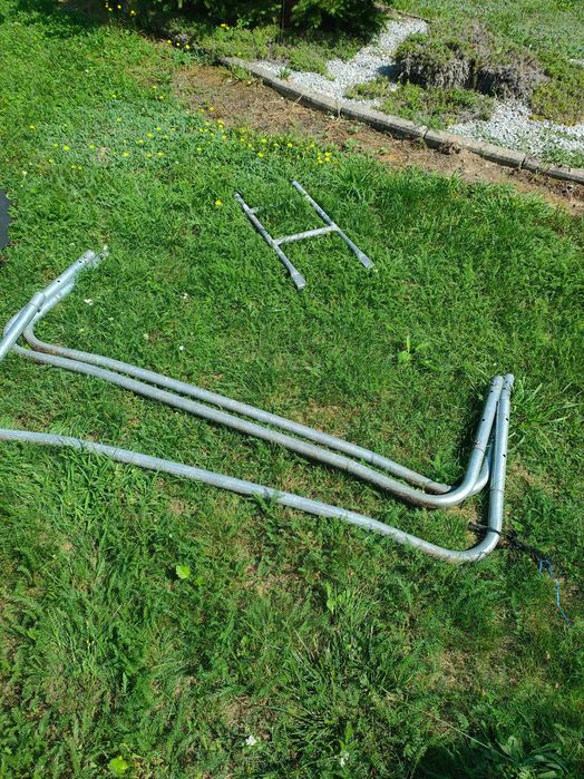 Trampolina z siatką