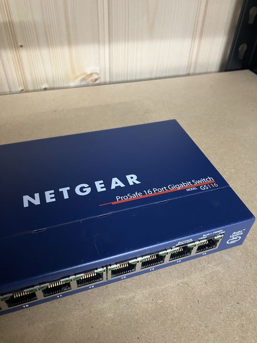 Netgear GS116 – 16-portowy switch gigabitowy, stan nieznany