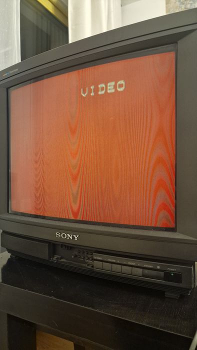 Telewizor kineskopowy CRT Sony Trinitron KV-1984MTJ PAL/NTSC