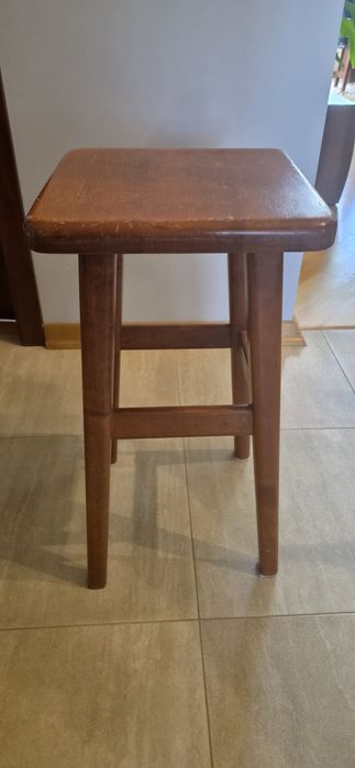 Oddam stołek kuchenny drewniany 4 szt