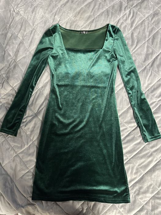 Зелене святкове плаття розмір S