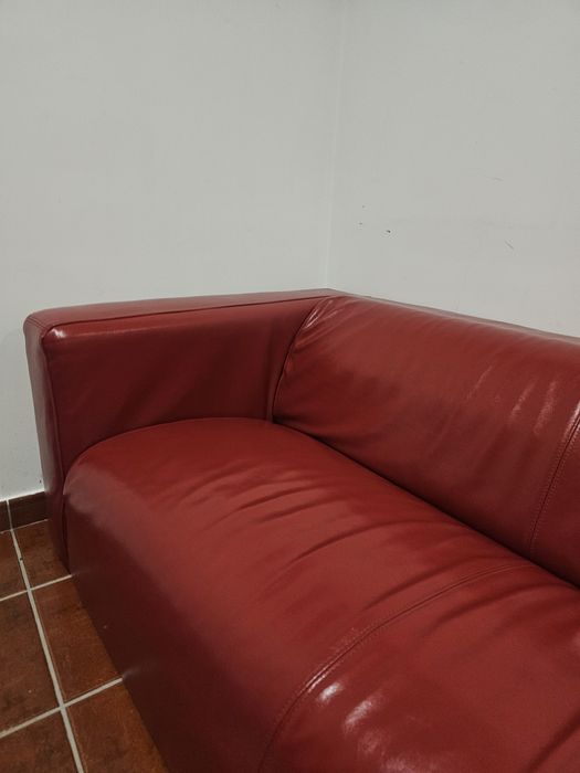 Sofá Pele Sintética Vermelho