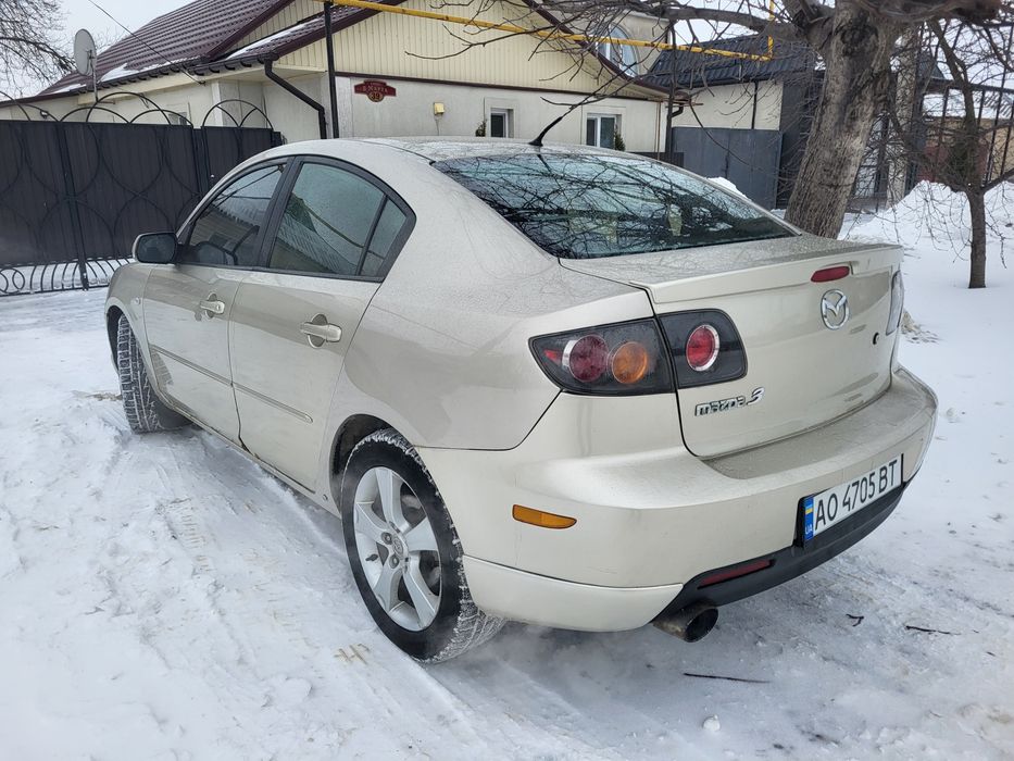 Продам Мазда3...