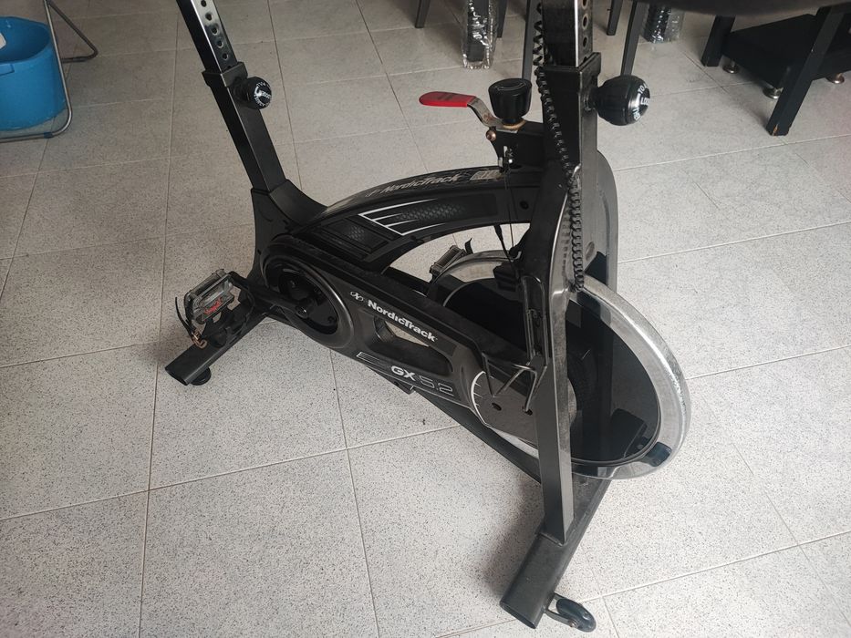 Bicicleta Estática NordicTrack GX 5.2 – Bom Estado