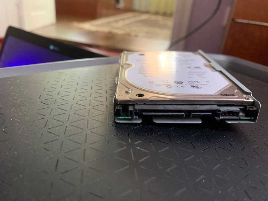 Жорсткі диски на 160гб і на 60гб!