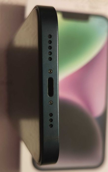 iPhone 14 – Excelente Estado + Acessórios Extra