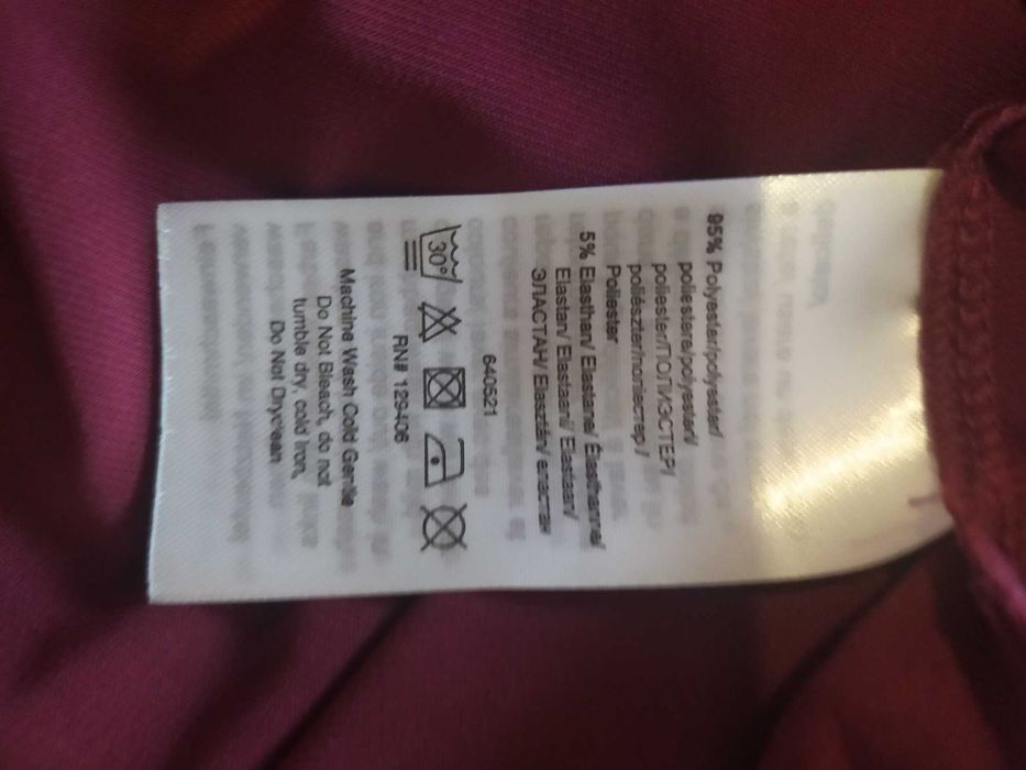 Bluzka z krotkim rekawem rozm 44/46 - XL-codzienno/wyjsciowa